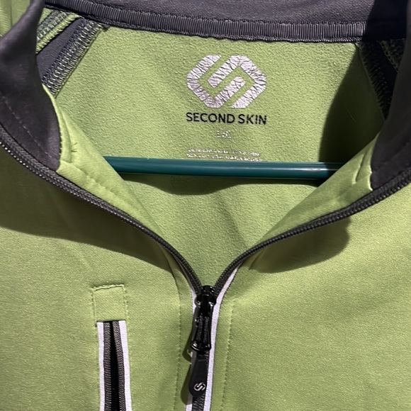 good condition super comfy sweater/light jacket - Picture 2 of 5